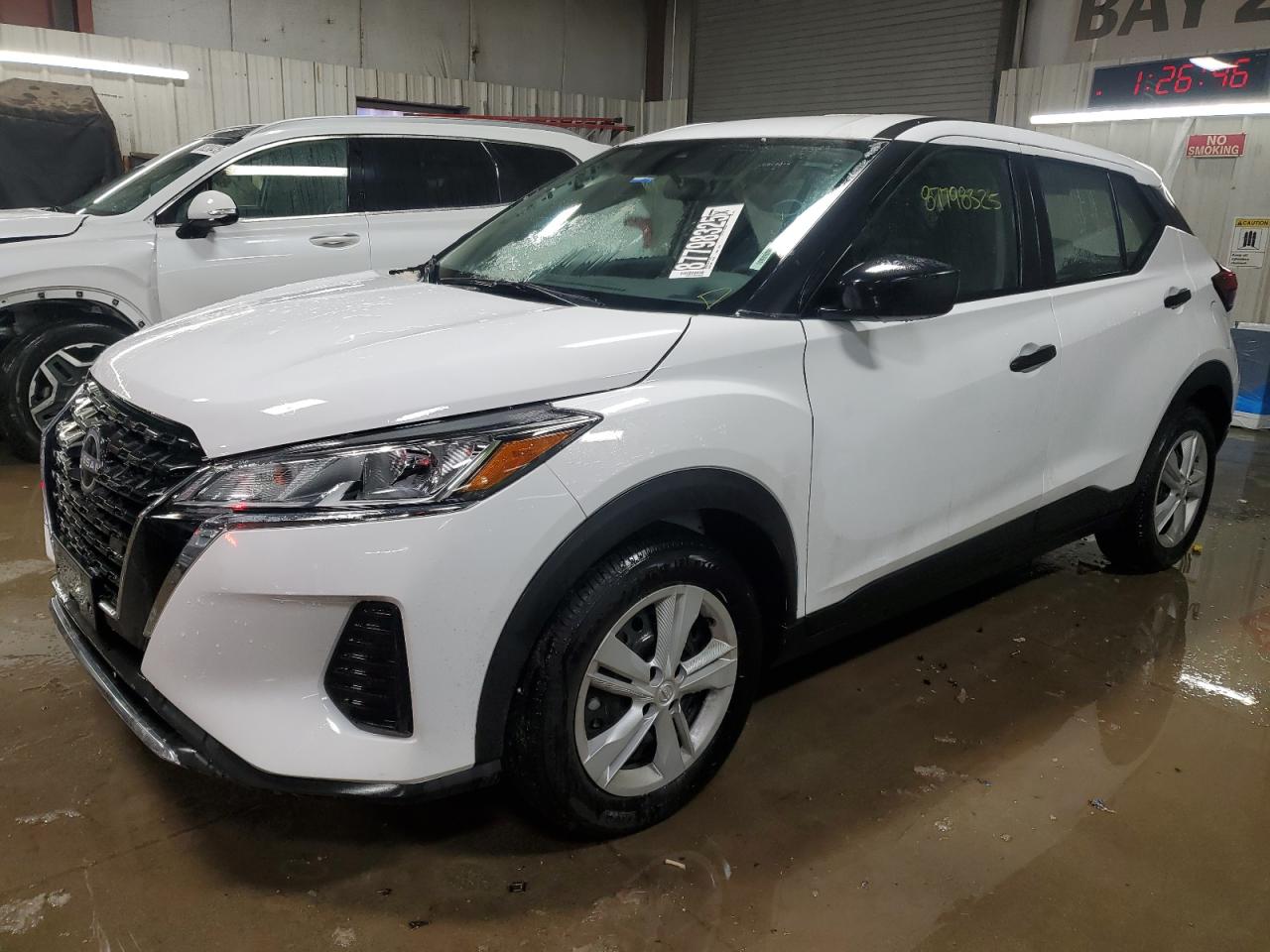 NISSAN KICKS S 2024
