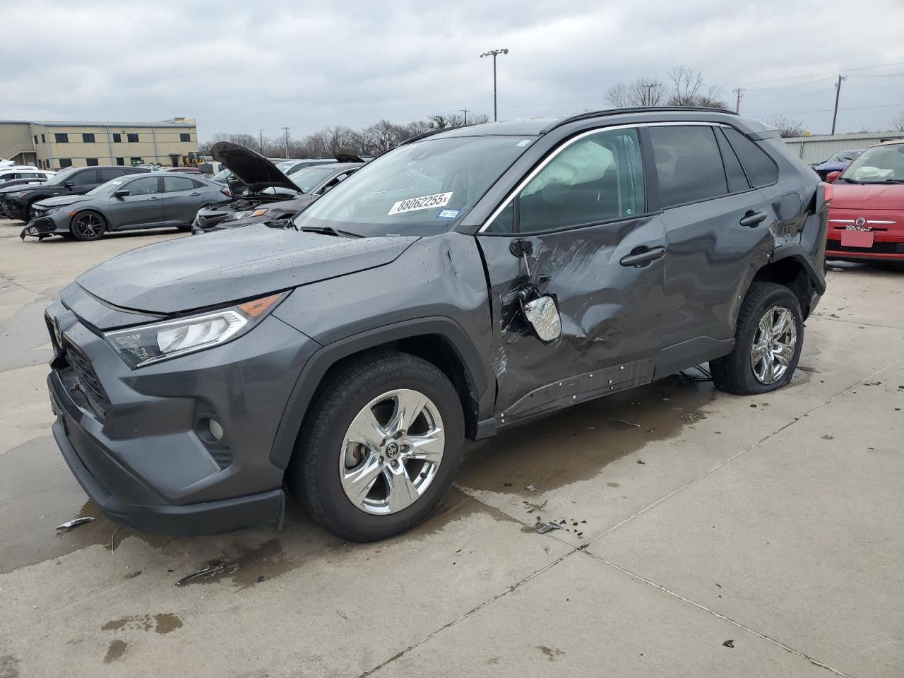 TOYOTA RAV4 XLE 2020
