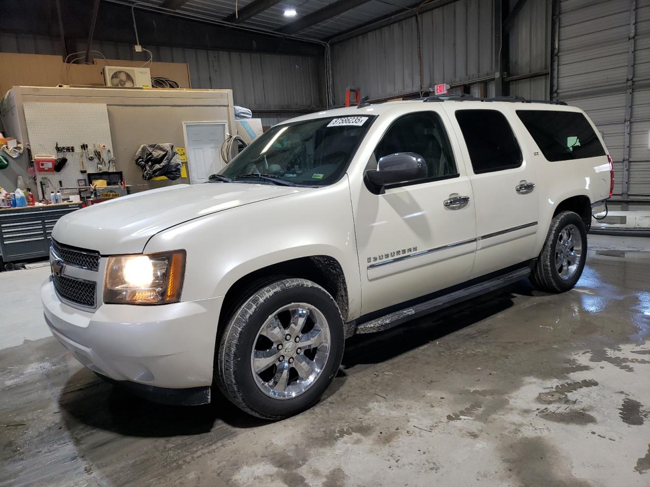 CHEVROLET SUBURBAN K 2009