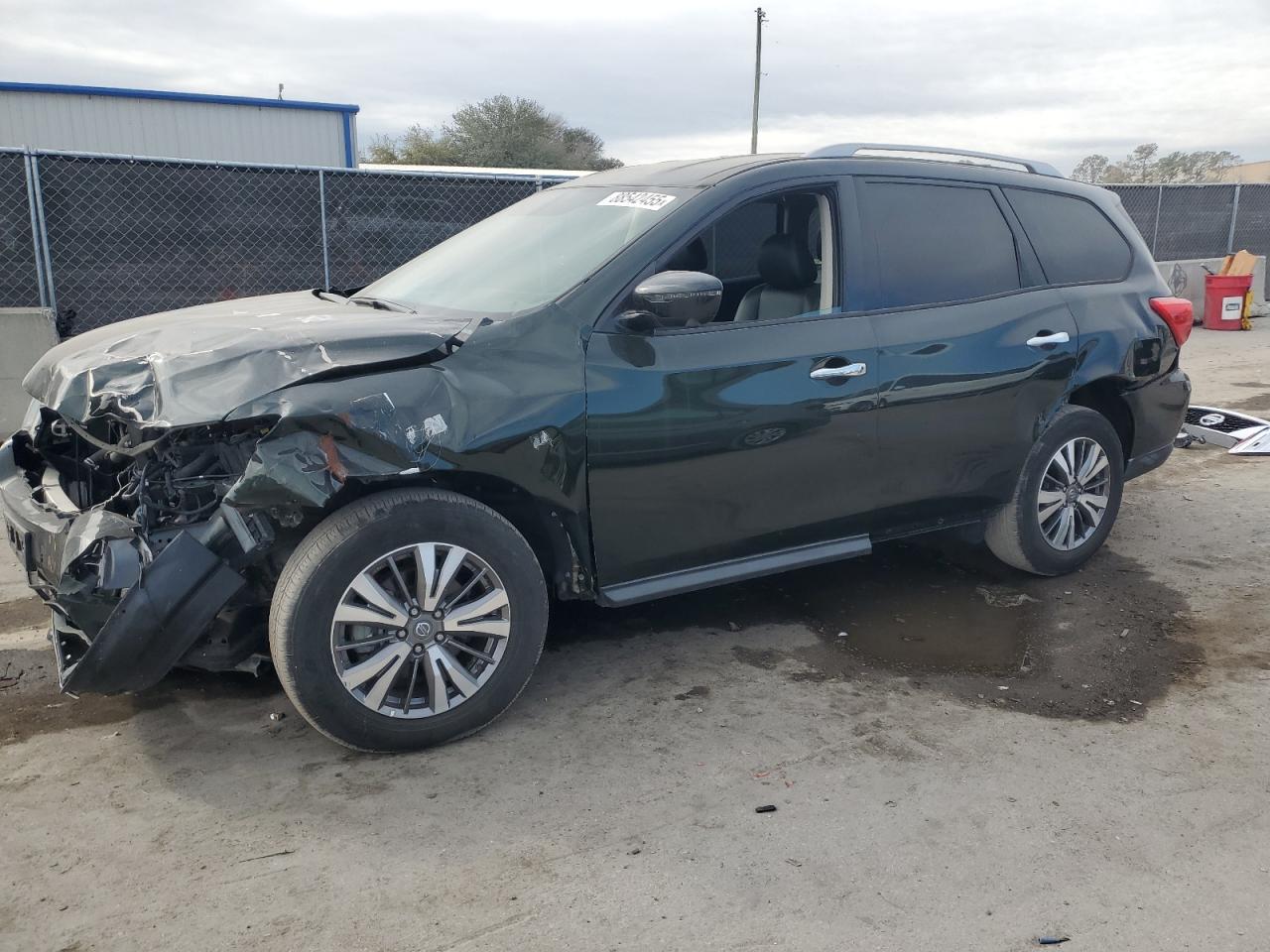 NISSAN PATHFINDER 2020