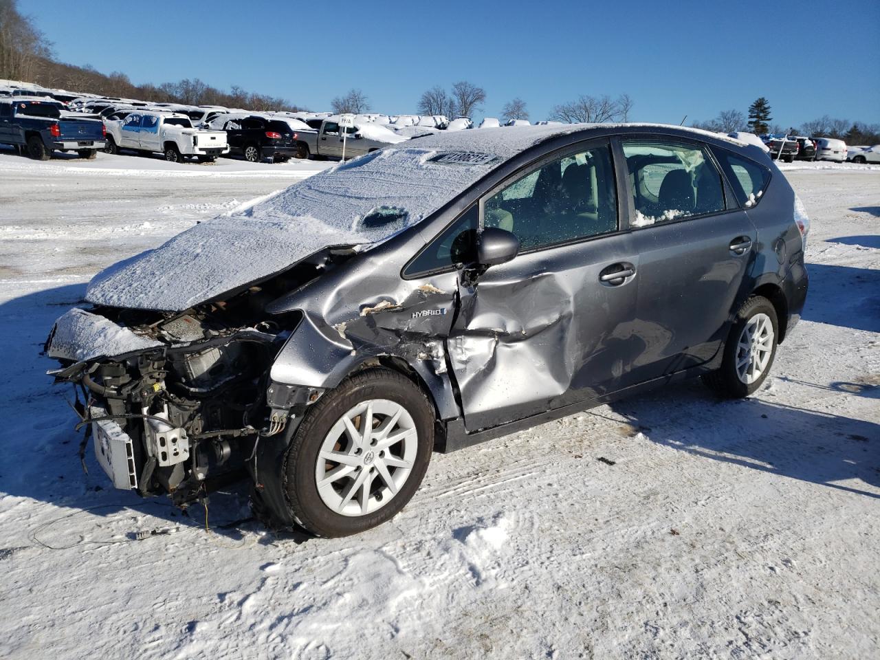 TOYOTA PRIUS V 2012