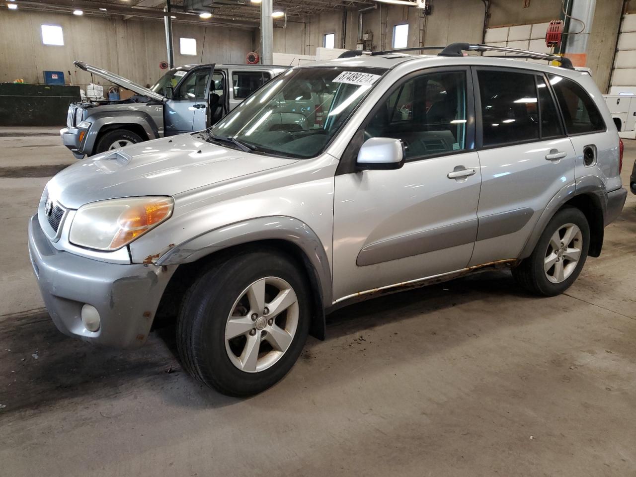 TOYOTA RAV4 2005