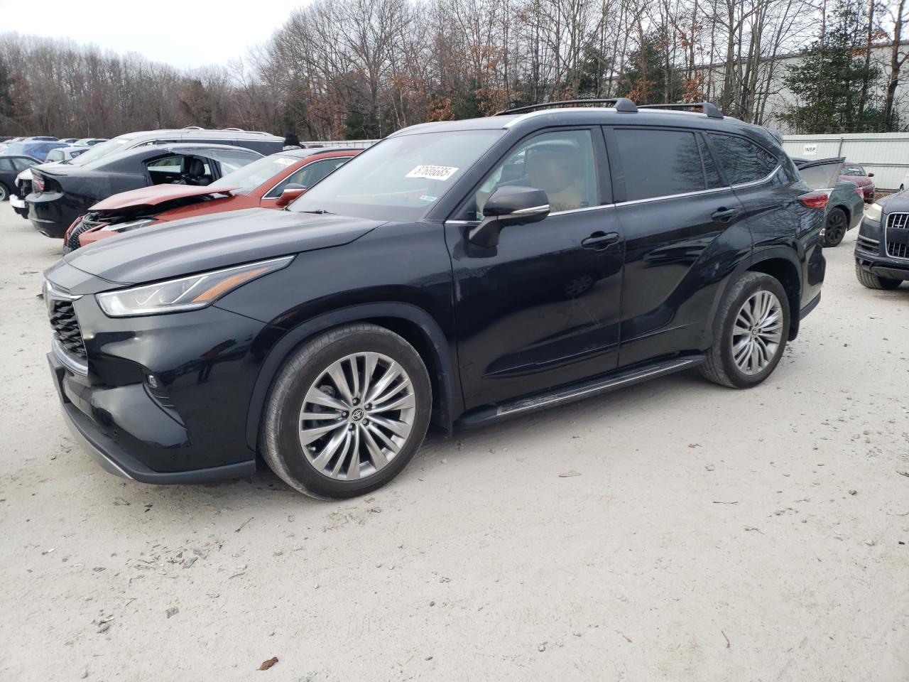 TOYOTA HIGHLANDER 2023