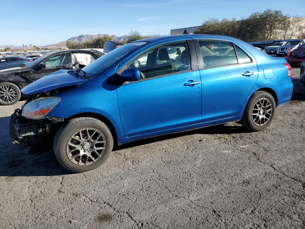 TOYOTA YARIS 2010