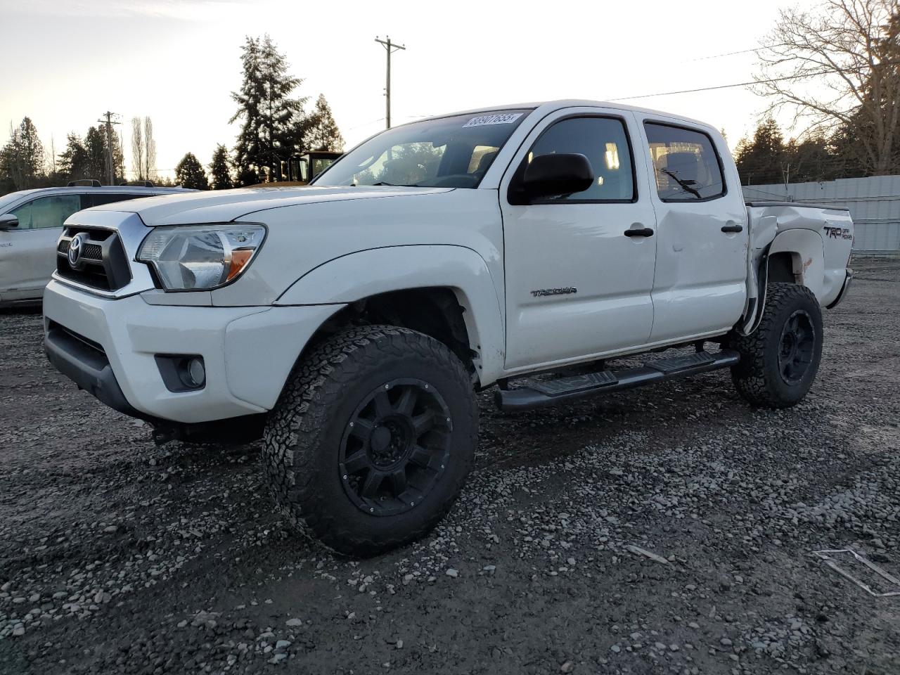 TOYOTA TACOMA DOU 2015