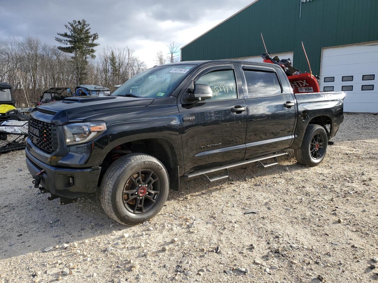 TOYOTA TUNDRA CRE 2019
