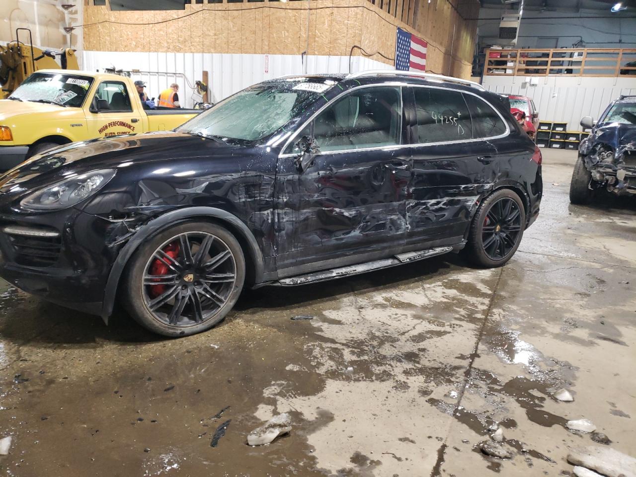 PORSCHE CAYENNE TU 2012