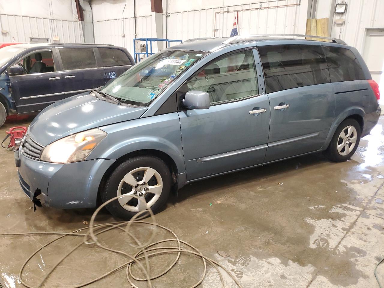 NISSAN QUEST S 2009