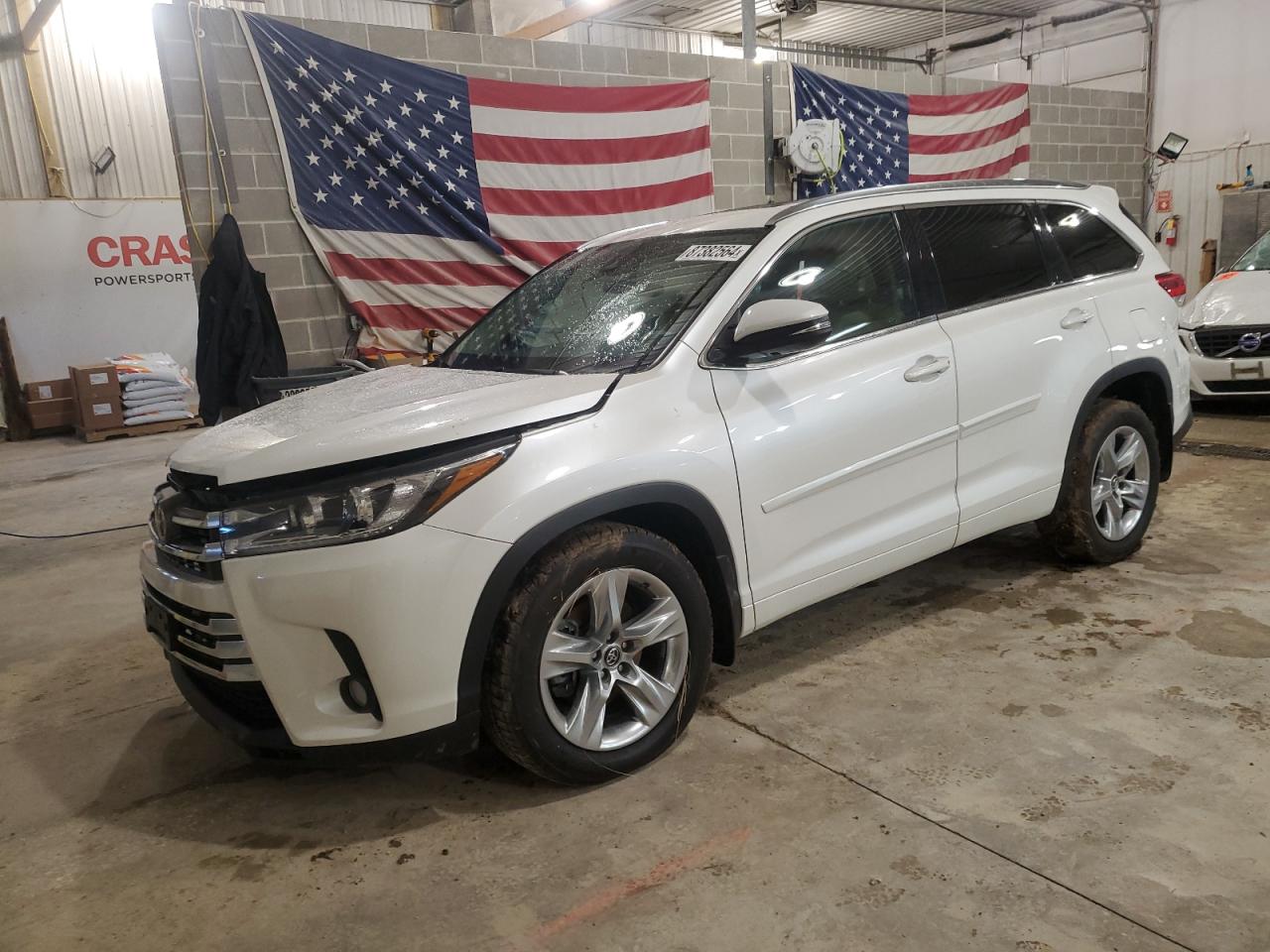 TOYOTA HIGHLANDER 2017