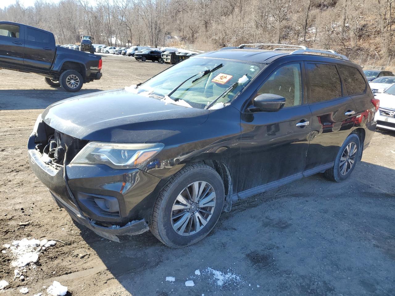 NISSAN PATHFINDER 2018
