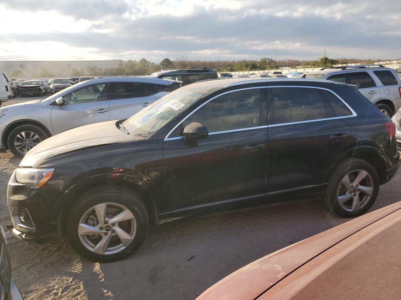 AUDI Q3 PREMIUM 2021