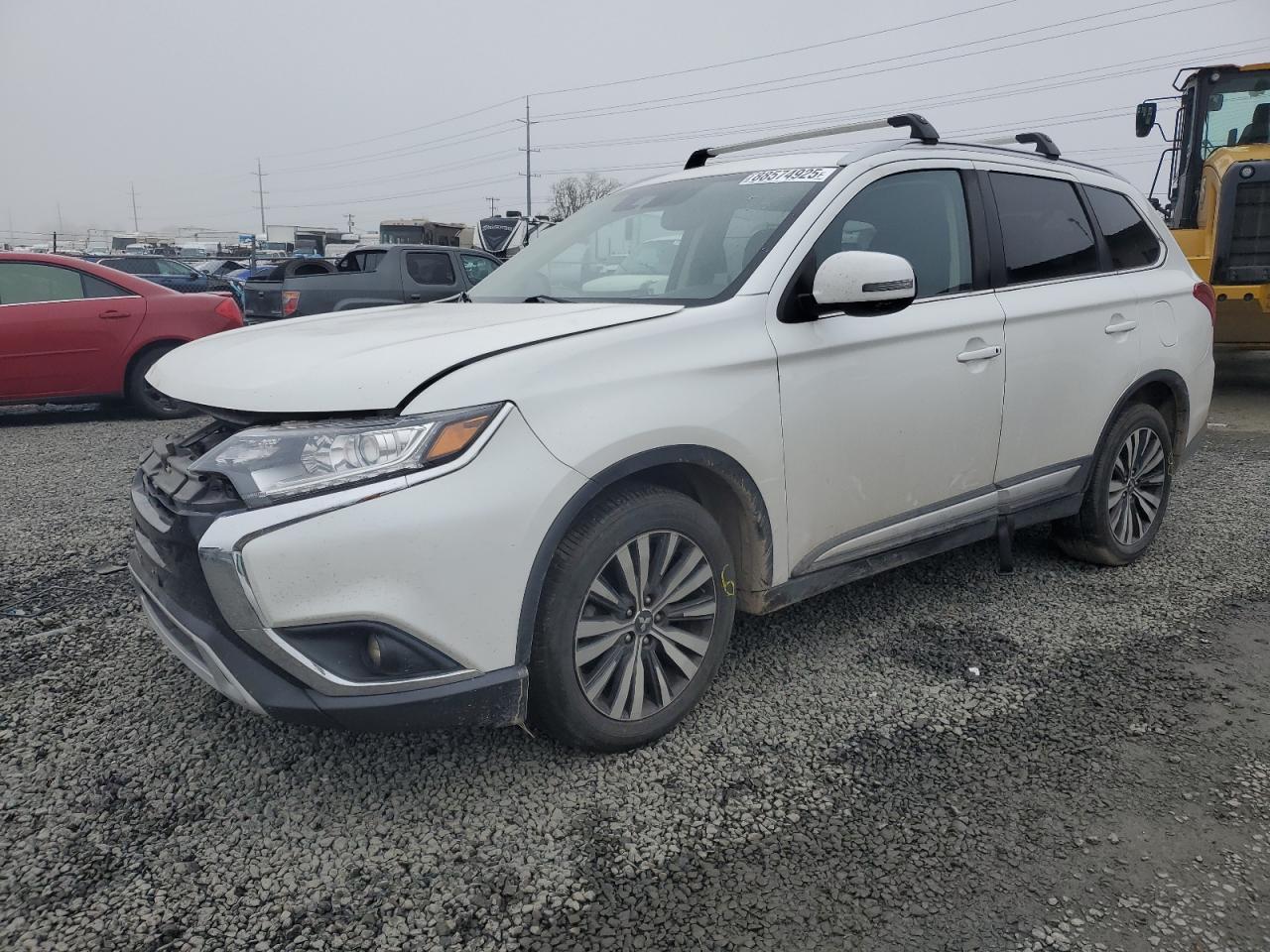 MITSUBISHI OUTLANDER 2020