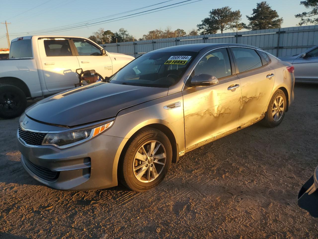 KIA OPTIMA LX 2017