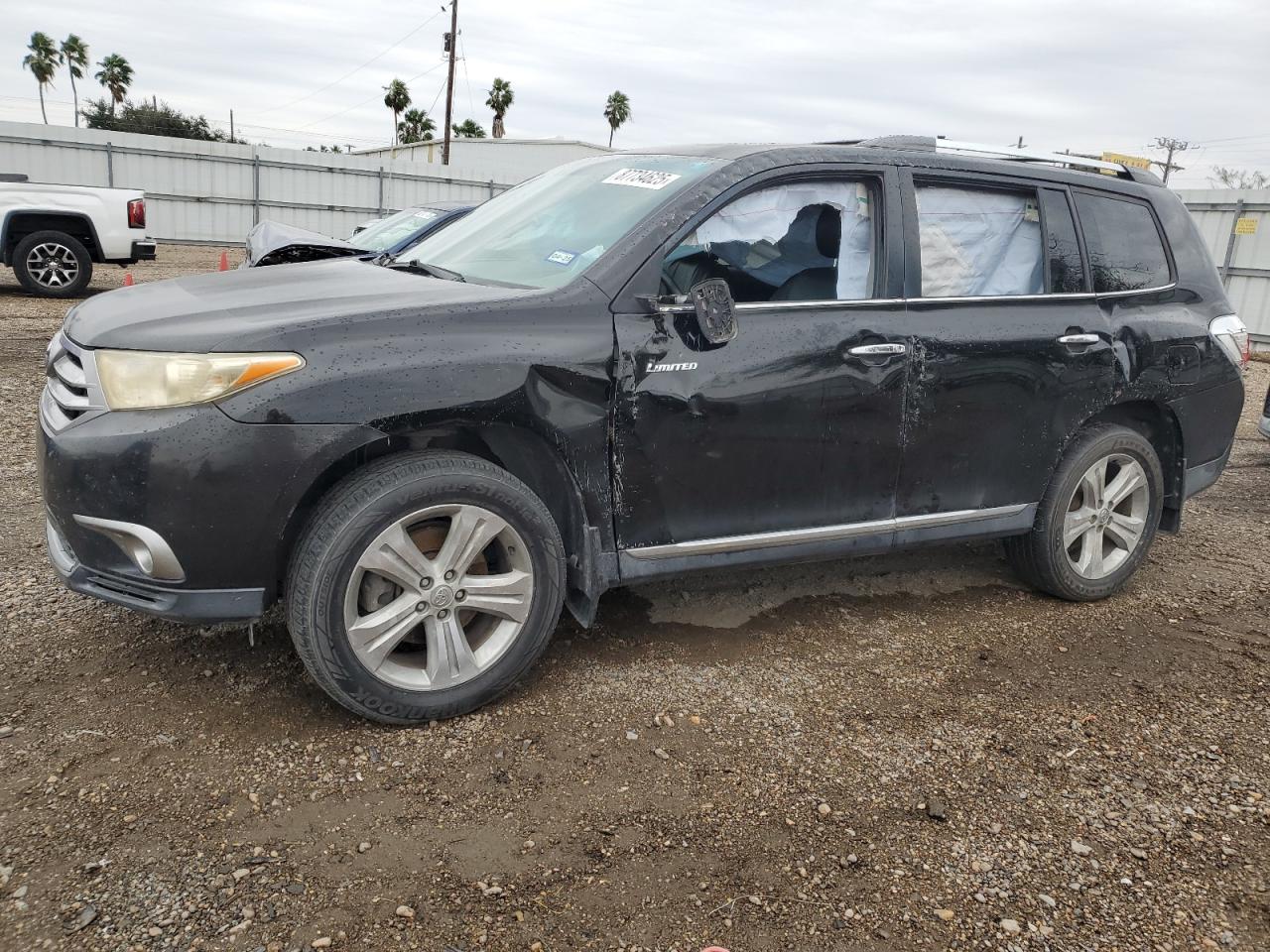TOYOTA HIGHLANDER 2013