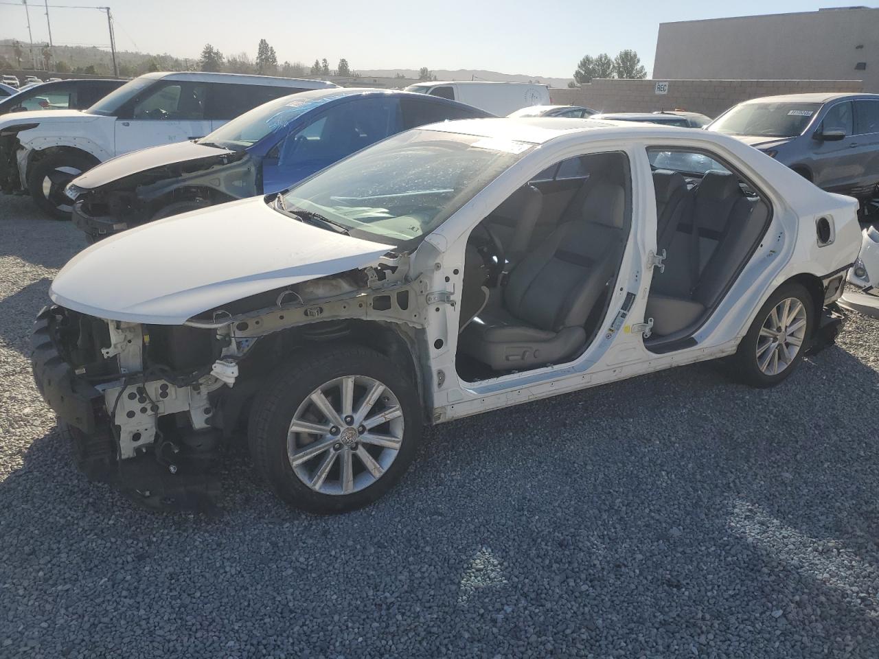 TOYOTA CAMRY BASE 2012