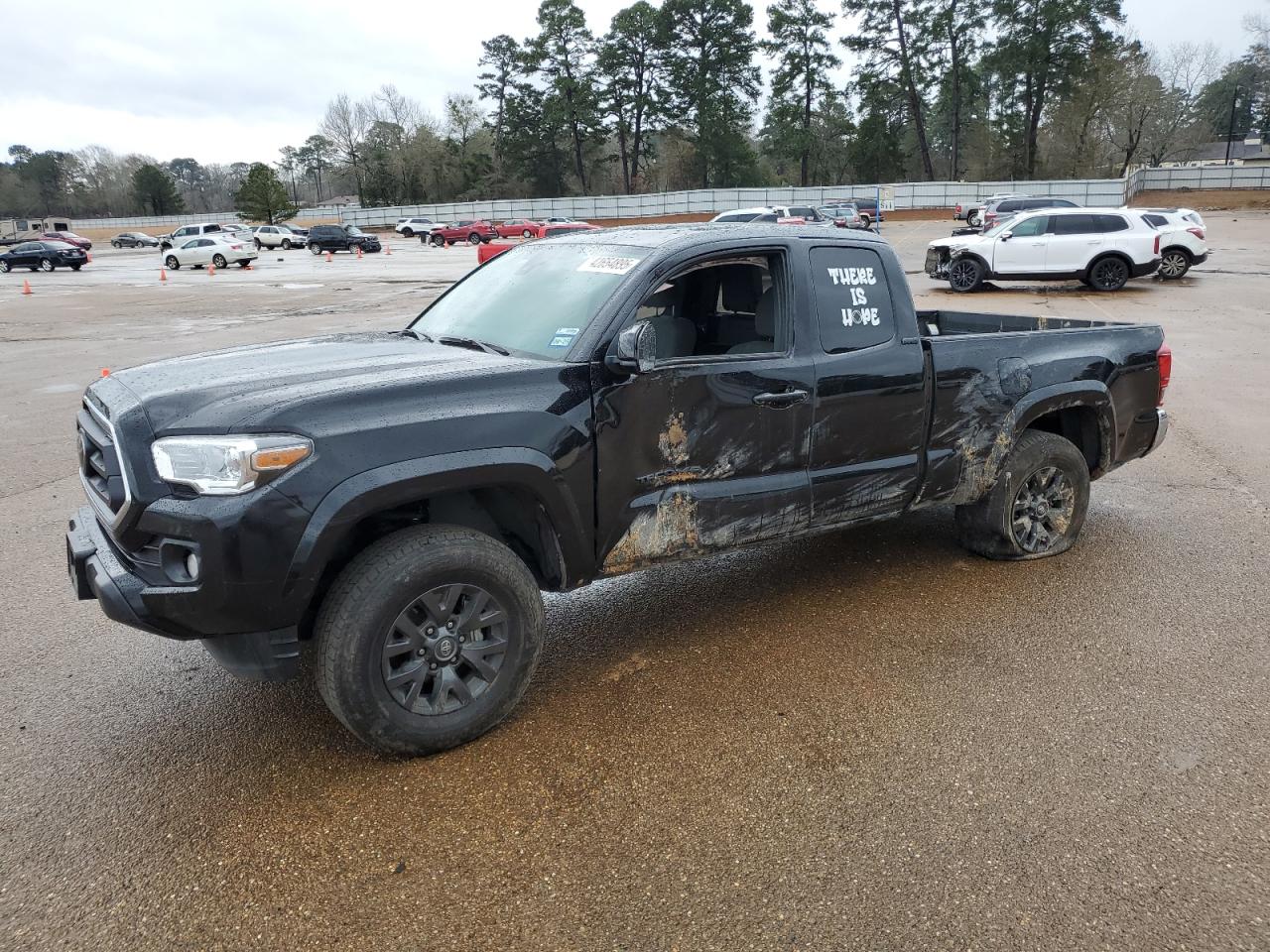 TOYOTA TACOMA ACC 2022