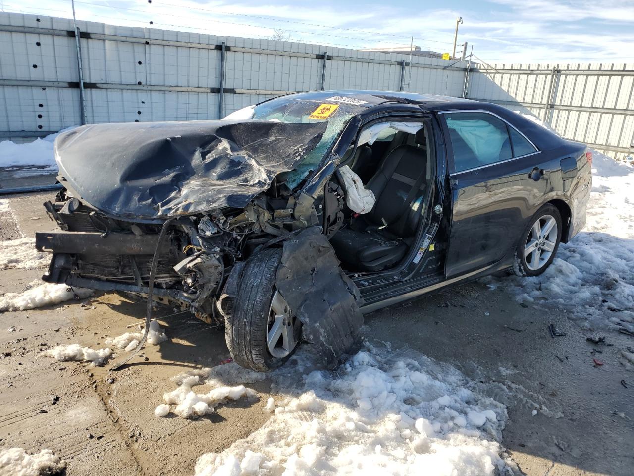 TOYOTA CAMRY L 2014
