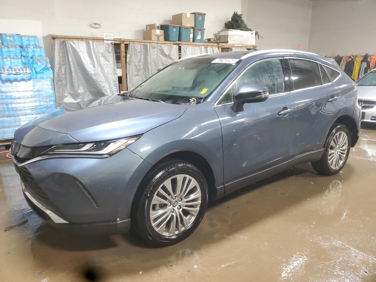 TOYOTA VENZA LE 2023
