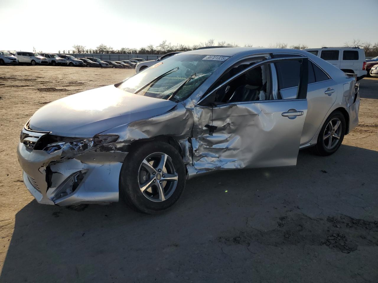 TOYOTA CAMRY BASE 2012