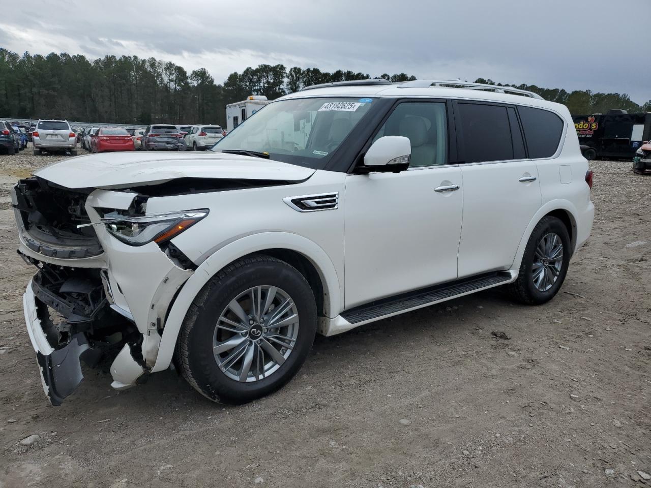 INFINITI QX80 LUXE 2021