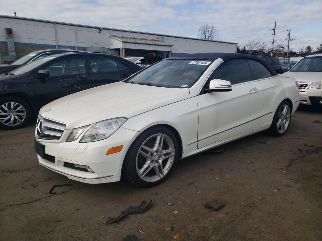 MERCEDES-BENZ E350 2011
