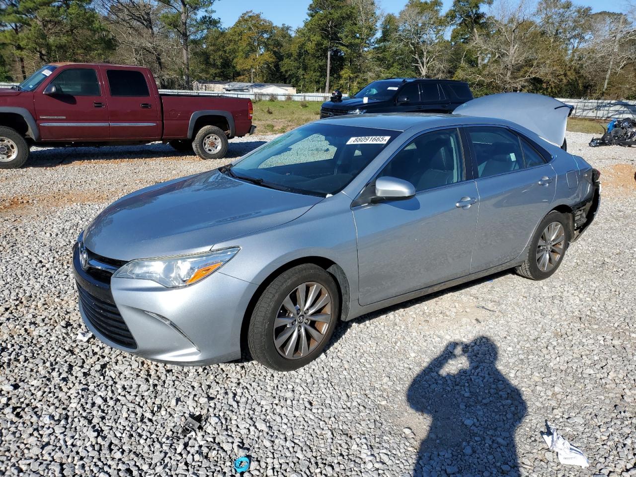 TOYOTA CAMRY LE 2015