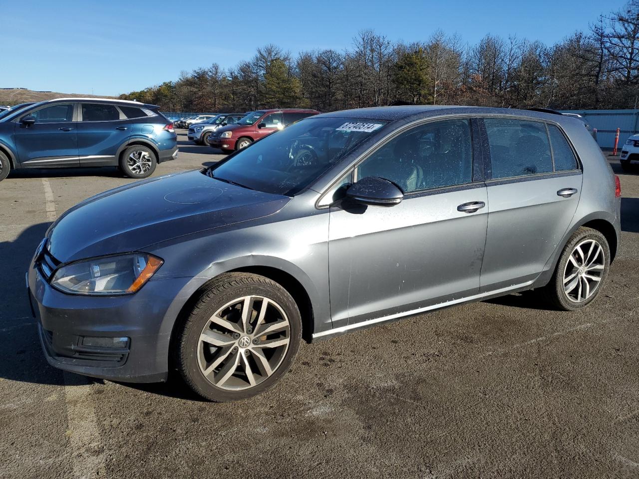 VOLKSWAGEN GOLF 2015
