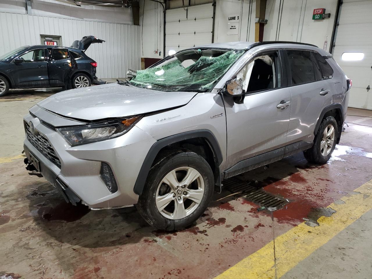 TOYOTA RAV4 LE 2020