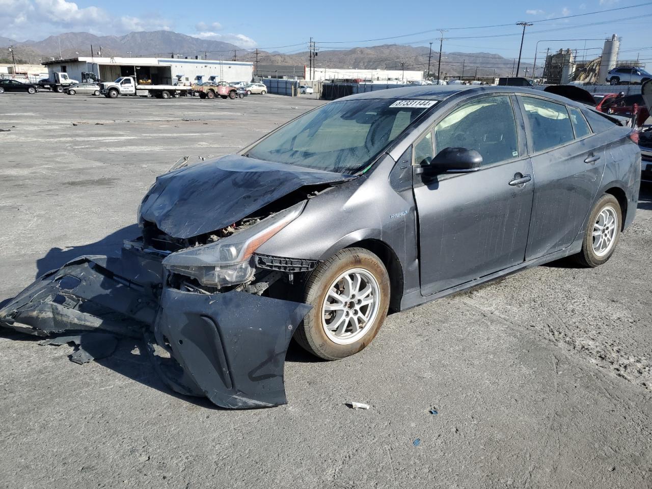 TOYOTA PRIUS 2019