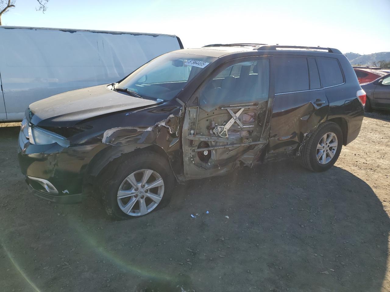 TOYOTA HIGHLANDER 2011