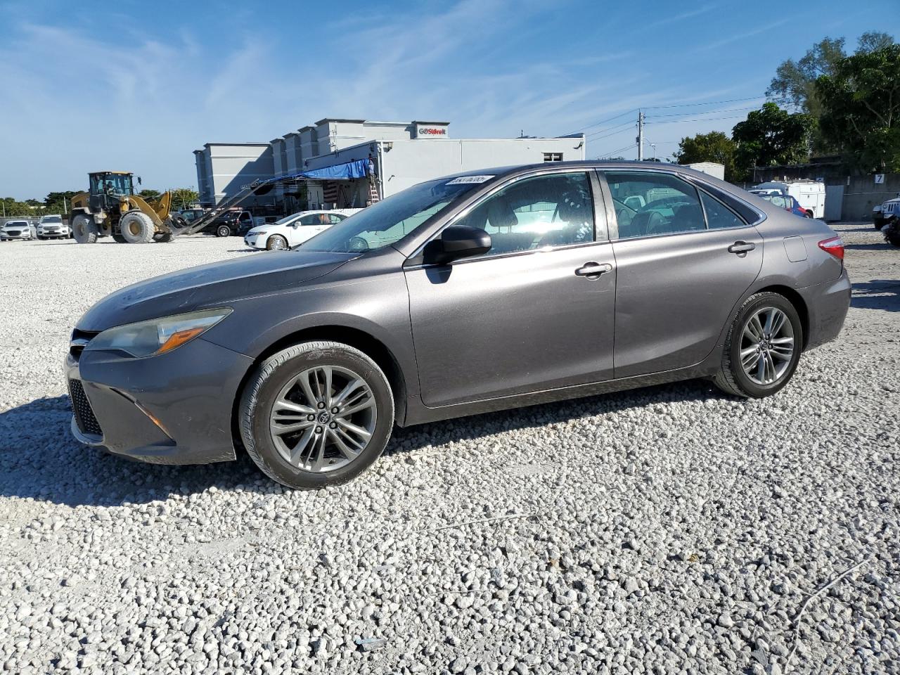 TOYOTA CAMRY LE 2016