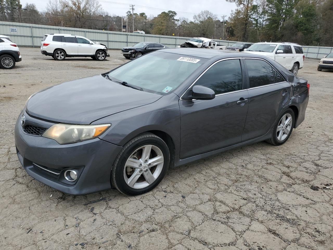 TOYOTA CAMRY BASE 2012