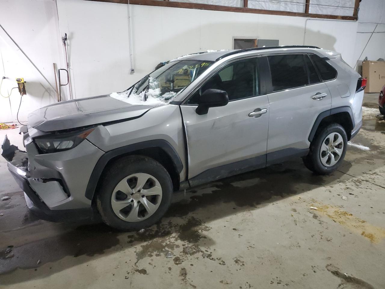 TOYOTA RAV4 LE 2021