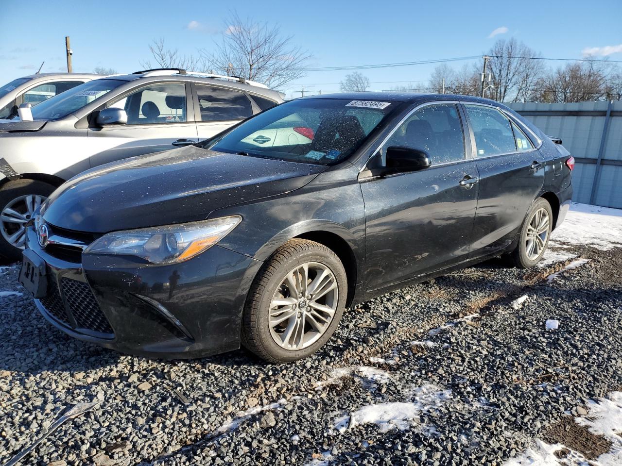 TOYOTA CAMRY LE 2015