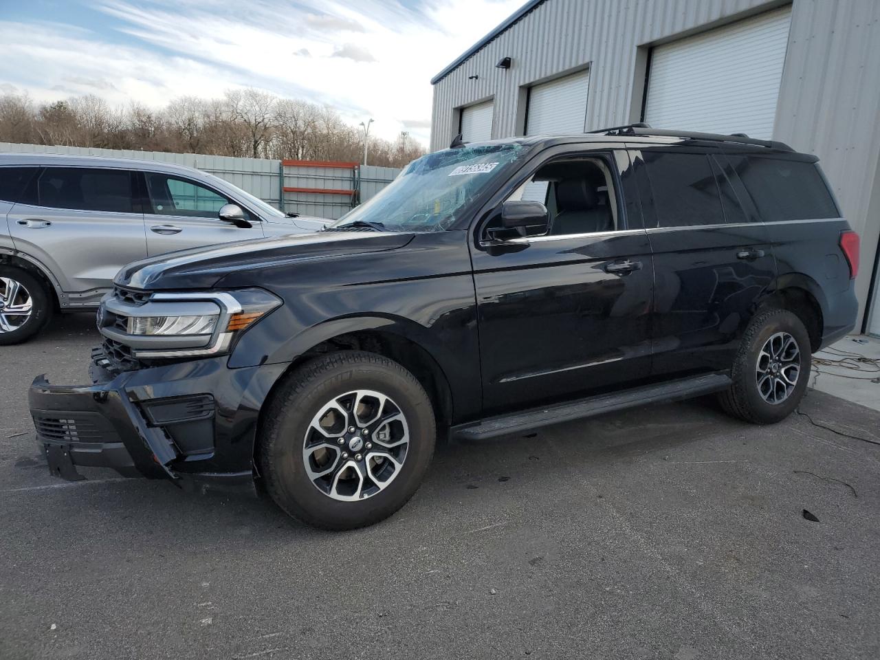 FORD EXPEDITION 2024