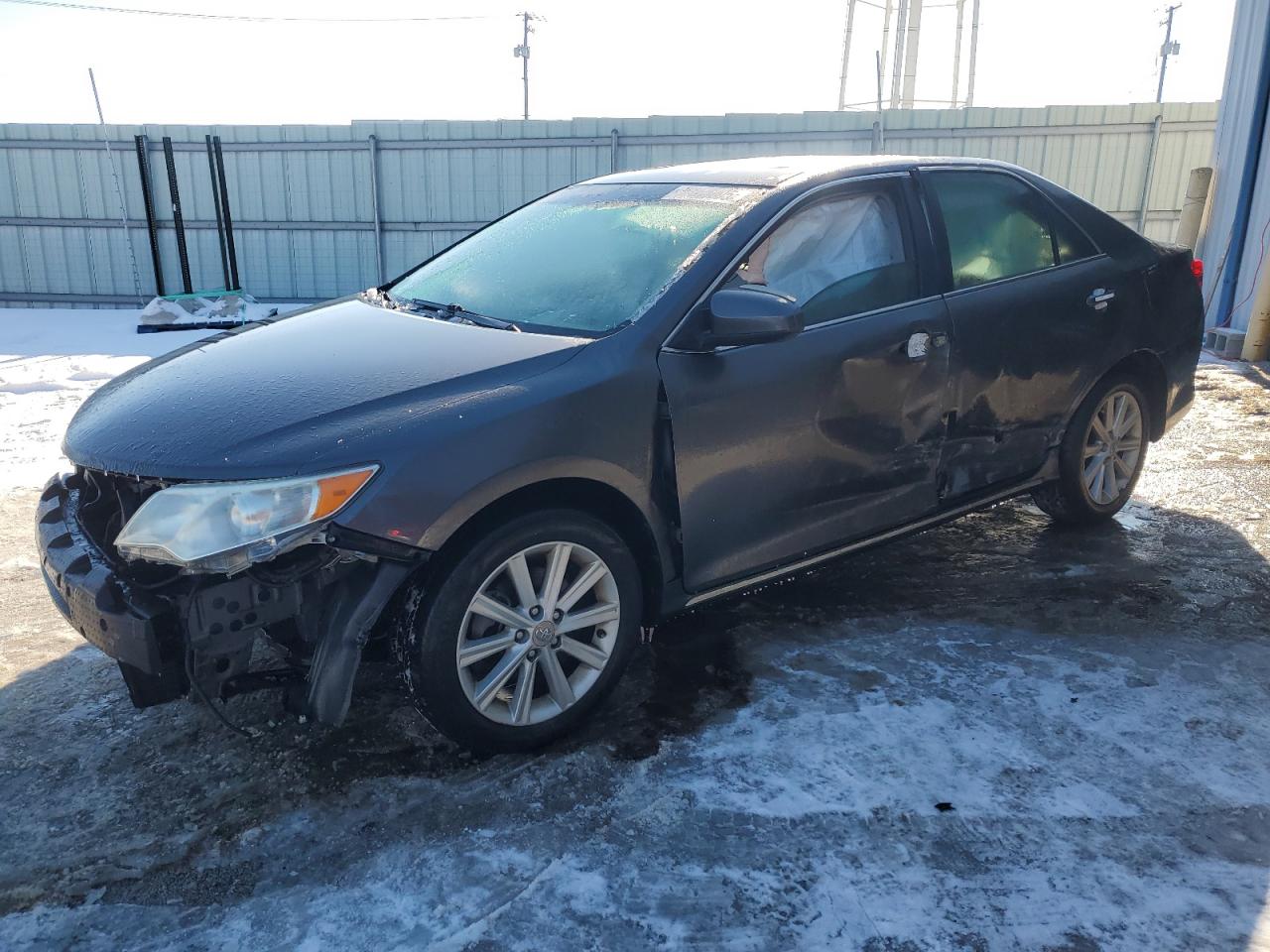 TOYOTA CAMRY BASE 2012