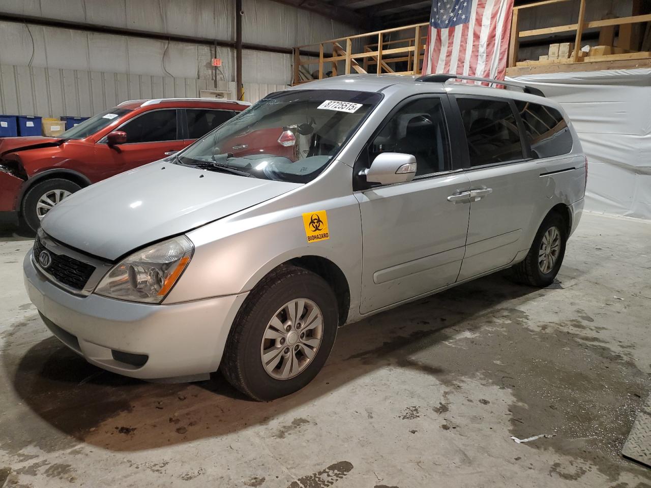 KIA SEDONA LX 2012