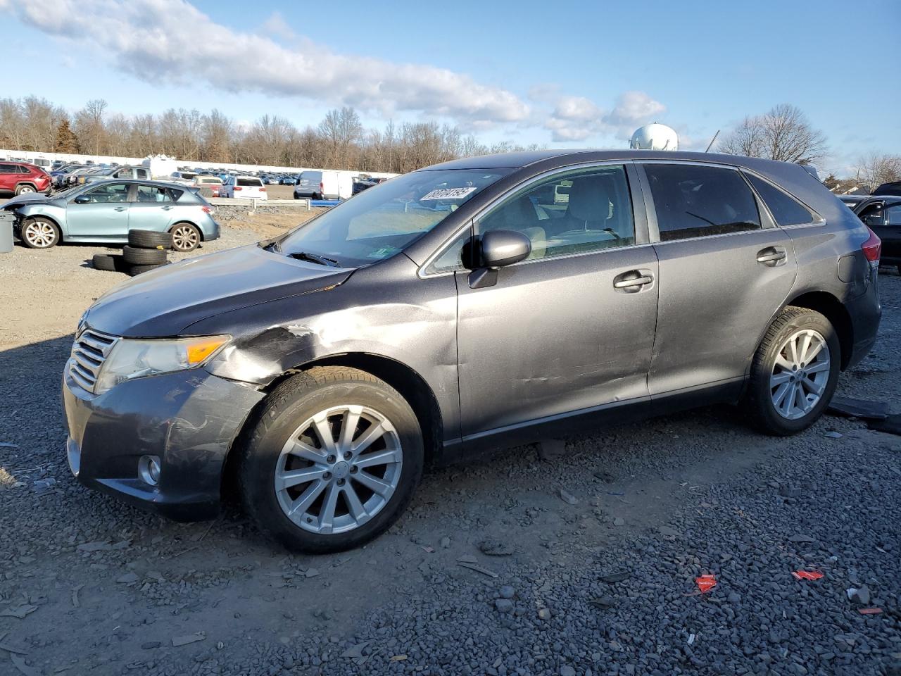 TOYOTA VENZA 2011