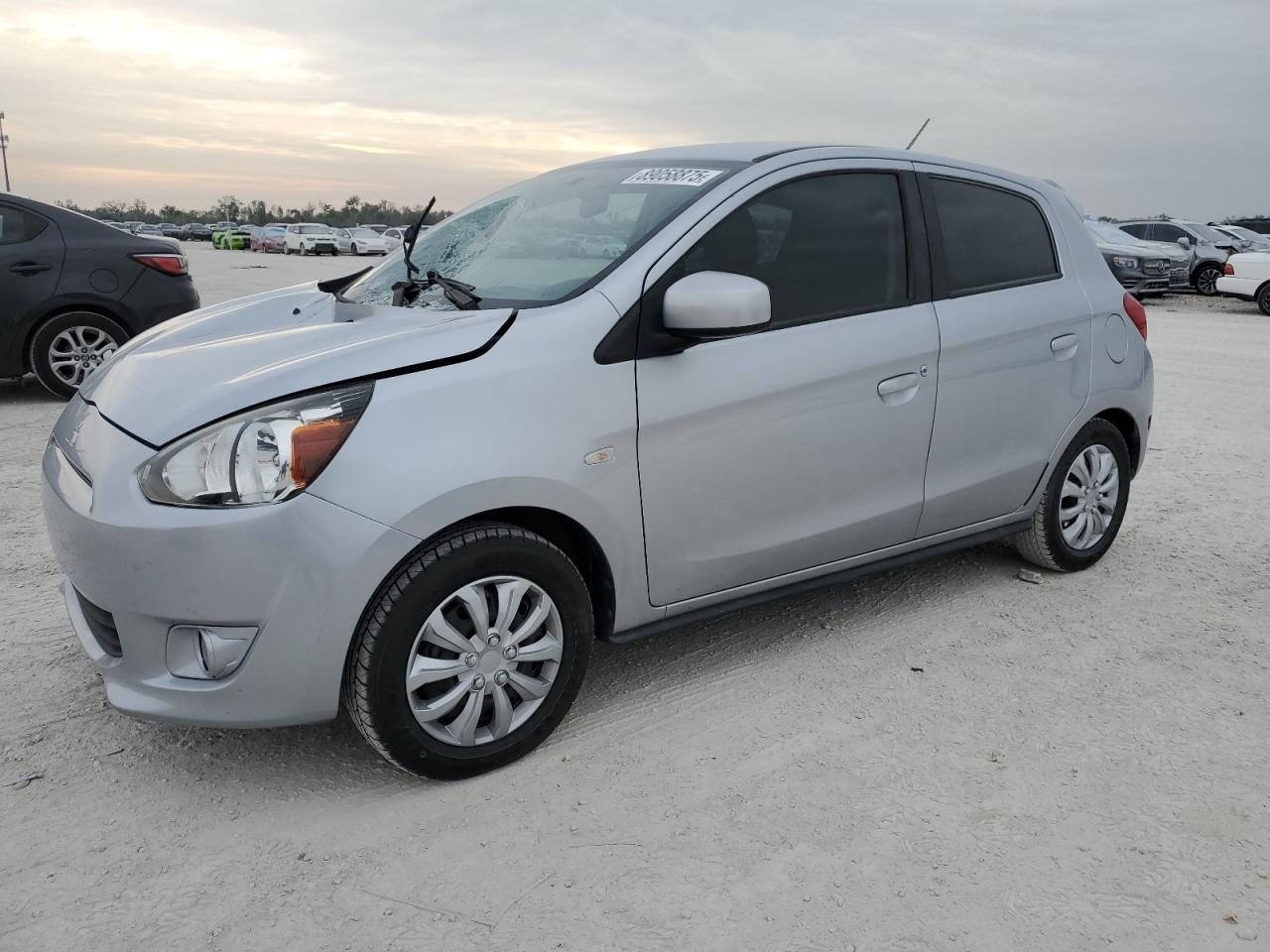 MITSUBISHI MIRAGE DE 2015