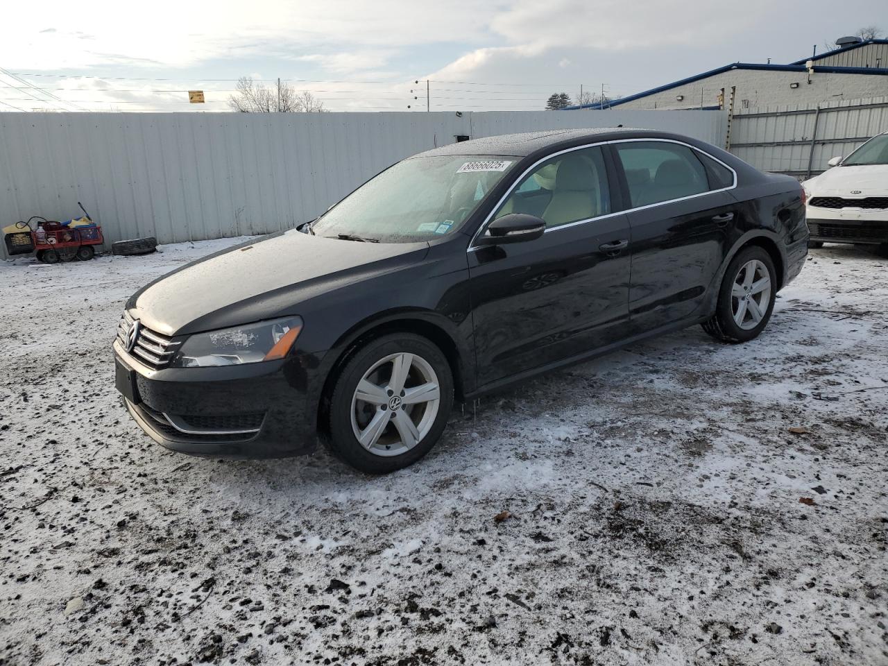 VOLKSWAGEN PASSAT SE 2012