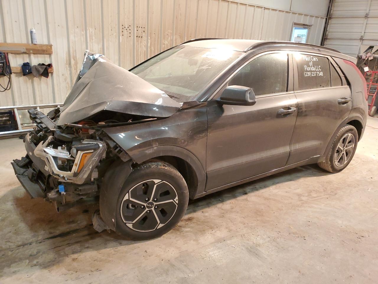 KIA NIRO EX 2024