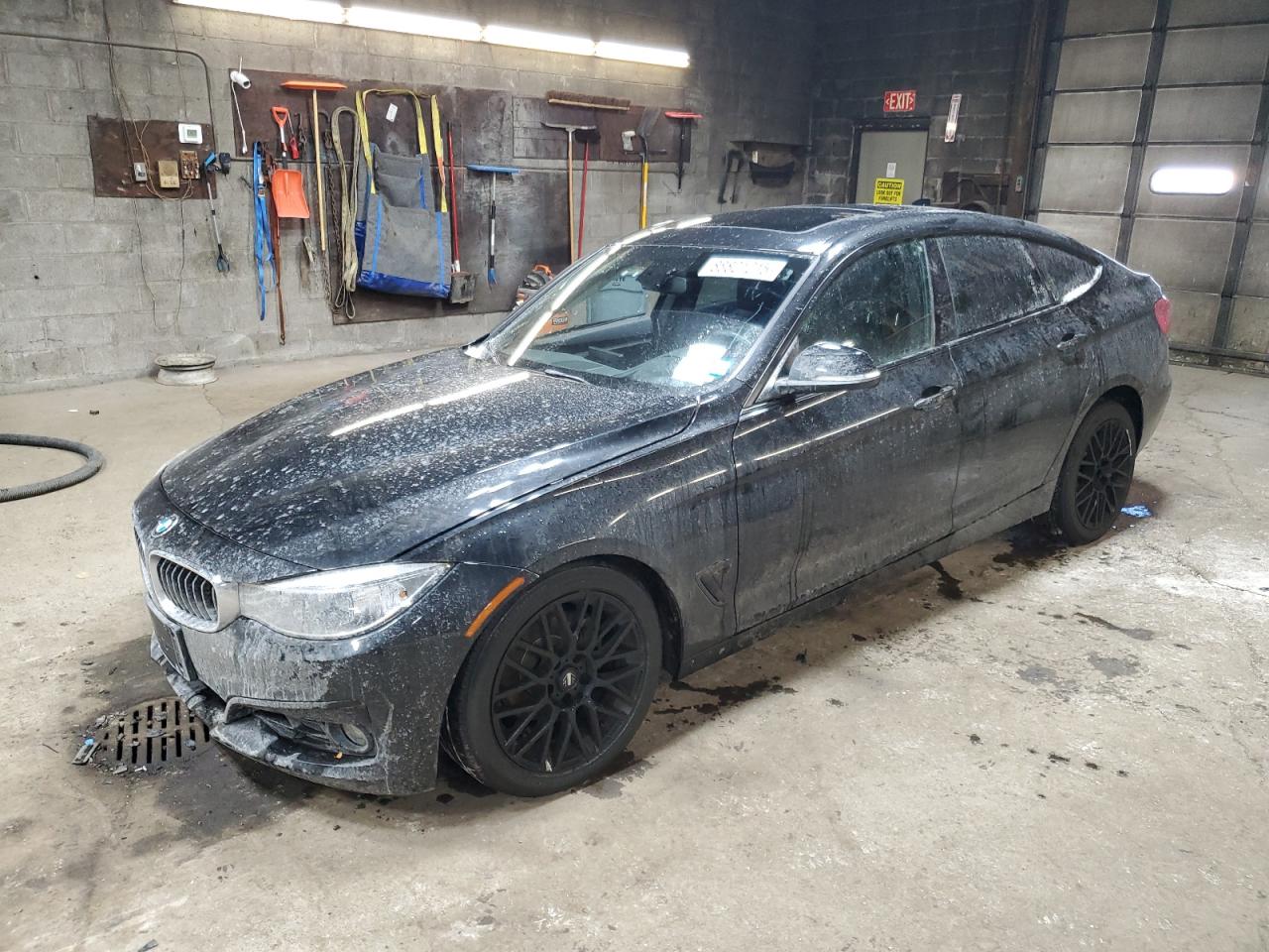 BMW 328 XIGT S 2015