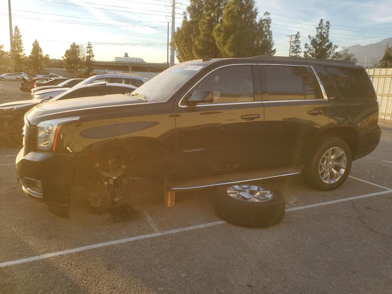 GMC YUKON SLT 2015