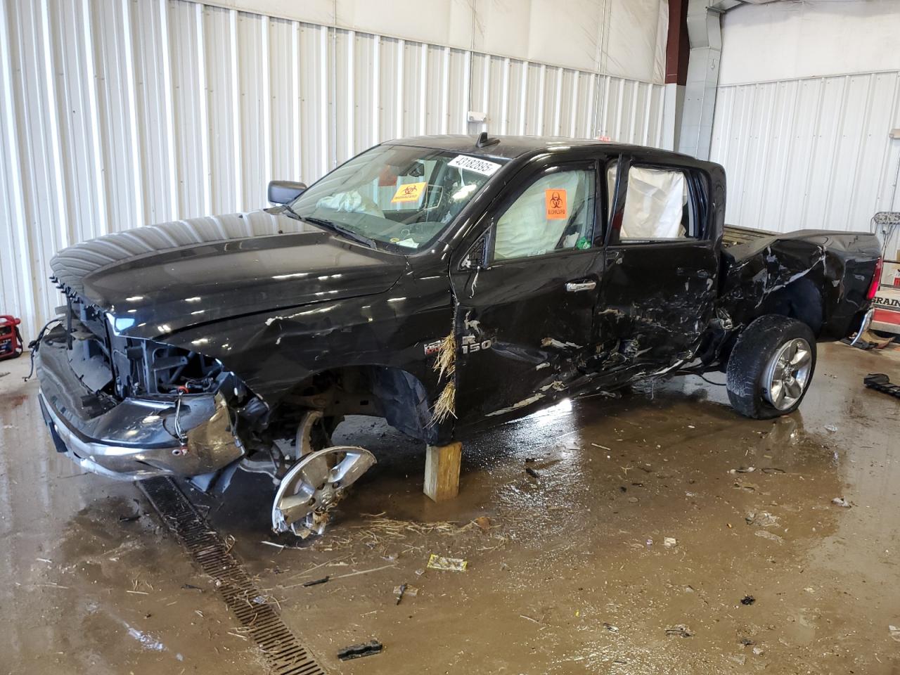 RAM 1500 SLT 2016