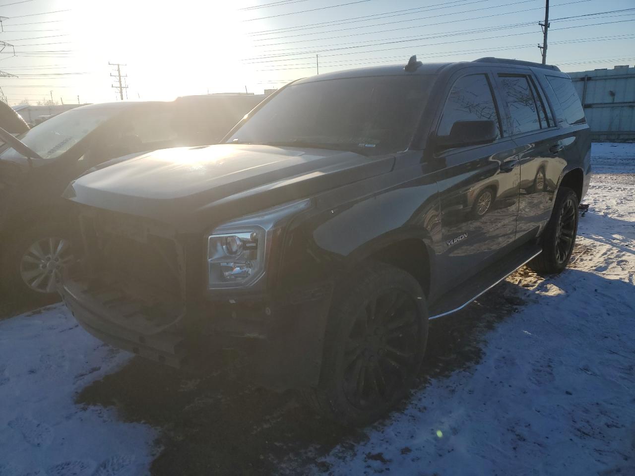GMC YUKON SLE 2016