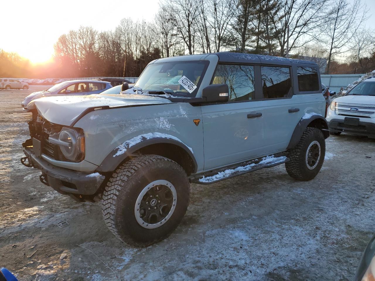 FORD BRONCO BAD 2024