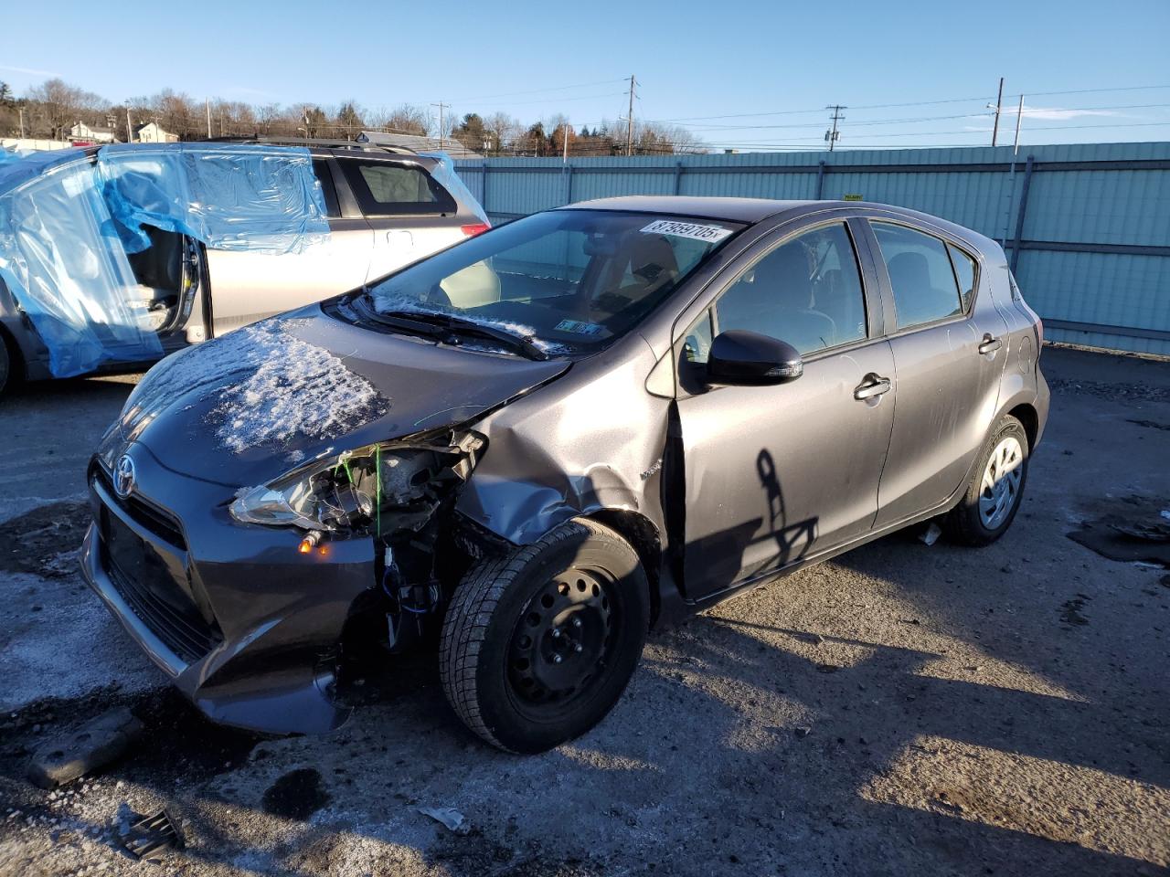 TOYOTA PRIUS C 2016