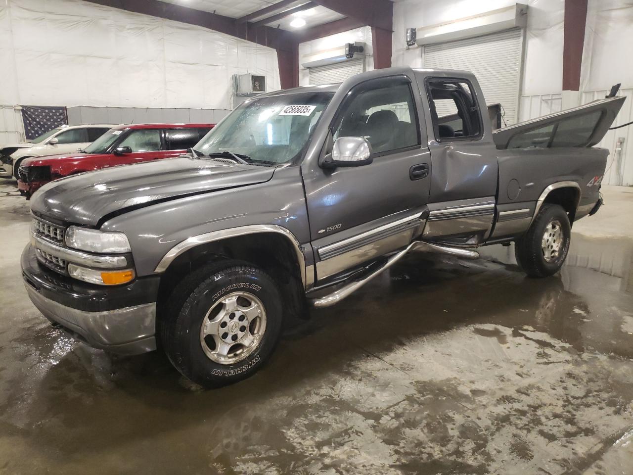 CHEVROLET 1500 2001