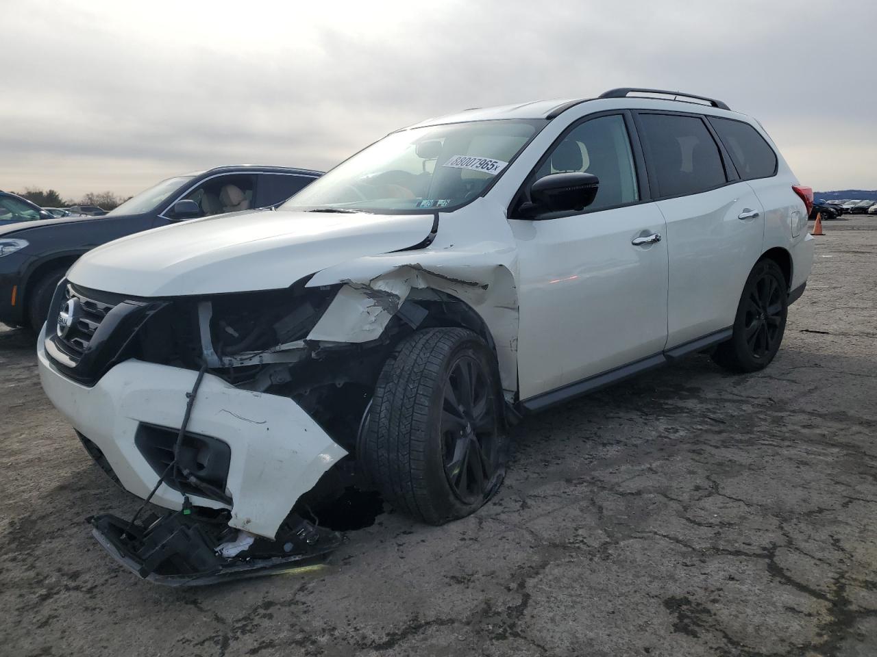 NISSAN PATHFINDER 2018