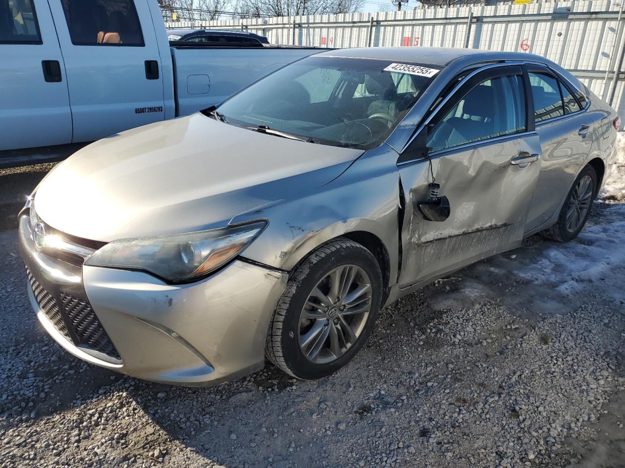 TOYOTA CAMRY LE 2015